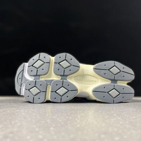 New Balance 9060 Series Grey & Yellow and Green Running Shoes - Picture 6 of 6